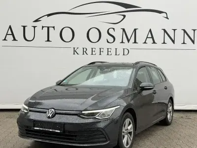 Gebraucht VW Golf VIII Life 116 PS (85 kW) 2022 Uranograu Kombi
