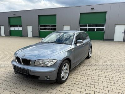Usata BMW 118 122 CV (89 kW) 2005 Grigio Utilitaria