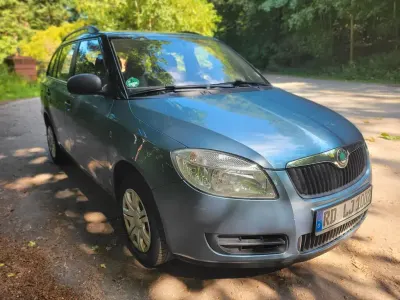 Gebraucht Skoda Fabia 60 PS (44 kW) 2009 Blau Kombi