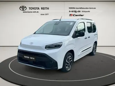 Neu Toyota Proace Verso City 110 PS (80 kW) 2026 Weiß Kombi