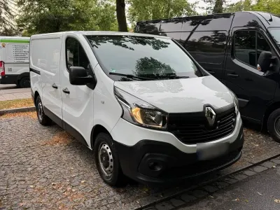 Gebraucht Renault Trafic 120 PS (88 kW) 2018 Weiß Van / Kleinbus