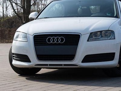 Gebraucht Audi A3 Cabriolet Sport 105 PS (77 kW) 2010 Weiß Cabrio