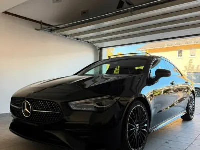 Gebraucht Mercedes CLA220 AMG line 190 PS (139 kW) 2024 Schwarz Coupé