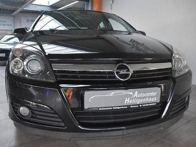 Second-hand Opel Astra Cosmo 170 CP (125 kW) 2004 Negru Berlinǎ