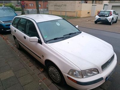 gebraucht Volvo V40 1,8 Liter