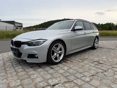 Gebraucht BMW 330 Advantage 258 PS (189 kW) 2019 Silber Kombi