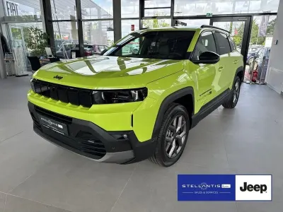 Neu Jeep Compass 145 PS (106 kW) 2026 Grün SUV