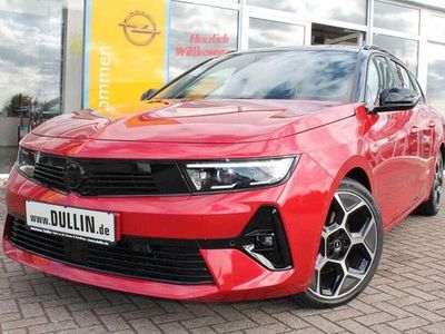 Rot Gebraucht 2024 Opel Astra Ultimate Kombi | 29.950 € (Teuer)