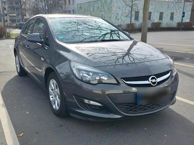 Gebraucht Opel Astra 140 PS (102 kW) 2012 Grau Kombi