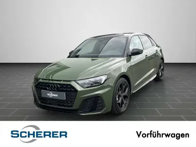 Gebraucht Audi A1 S-Line 150 PS (110 kW) 2026 Distriktgrün metallic SUV