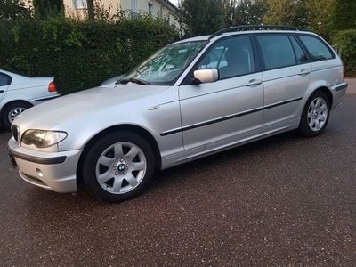 Gebraucht BMW 318 143 PS (105 kW) 2005 Silber Kombi