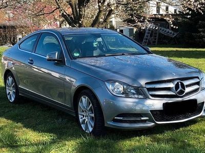 Gebraucht Mercedes C250 204 PS (150 kW) 2014 Silber Coupé