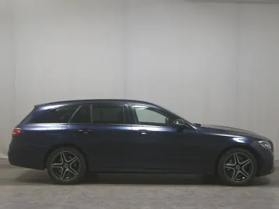 Gebraucht Mercedes E300 AMG line 320 PS (235 kW) 2022 Blau Limousine