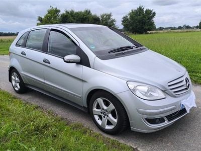 Mercedes B180