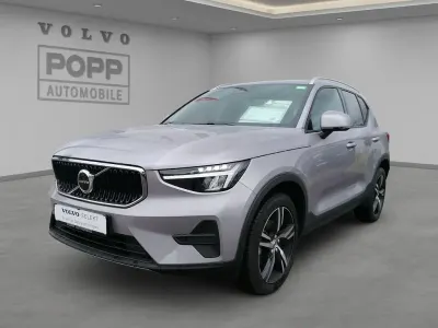 Gebraucht Volvo XC40 Core 163 PS (119 kW) 2026 Aurora silver / metallic SUV