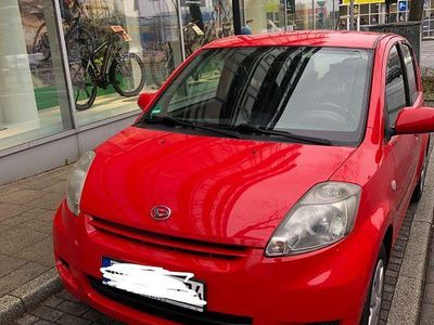 Schwarz Gebraucht 2006 Daihatsu Sirion Kleinwagen | 2.000 € (Teuer)