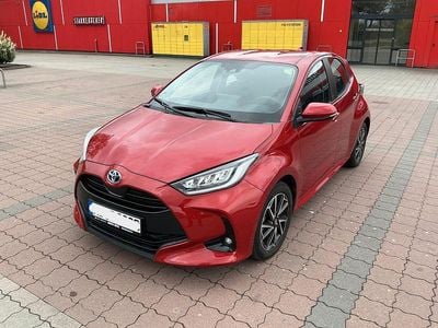 Usata Toyota Yaris Hybrid Style 116 CV (85 kW) 2023 Rosso Berlina