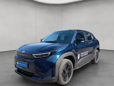 Neu Toyota Urban Cruiser Comfort 105 kW (144 PS) 2026 Celestial blue SUV