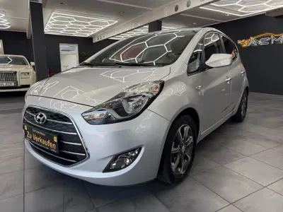 Gebraucht Hyundai ix20 YES! 125 PS (91 kW) 2017 Silber Kleinwagen