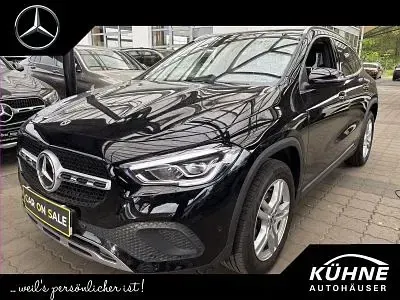 Używany Mercedes GLA180 Progressive 136 KM (100 kW) 2022 Czarny SUV