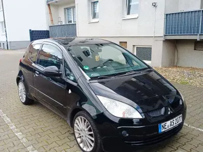 Gebraucht Mitsubishi Colt Inform 95 PS (69 kW) 2007 Schwarz Limousine