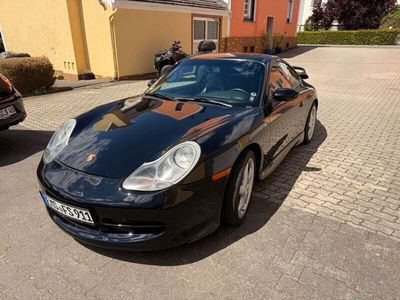 Porsche 911 Carrera