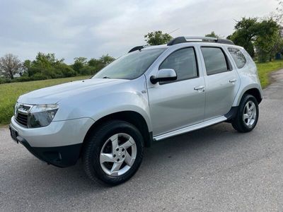 gebraucht Dacia Duster Scheckheftgepflegt 4×4 /Anhänger