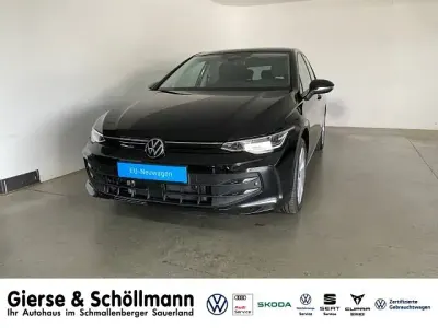 Neu VW Golf VIII Life 116 PS (85 kW) 2026 Silber Limousine