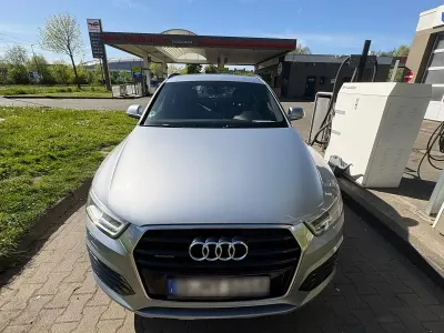 Gebraucht Audi Q3 S-Line 184 PS (135 kW) 2015 Silber SUV