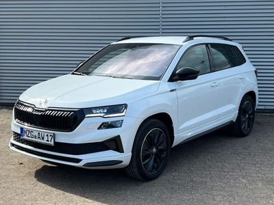 Gebraucht Skoda Karoq SportLine 190 PS (139 kW) 2024 Weiß SUV
