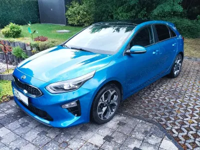Gebraucht Kia Ceed Platinum Edition 140 PS (102 kW) 2018 Blau Kleinwagen