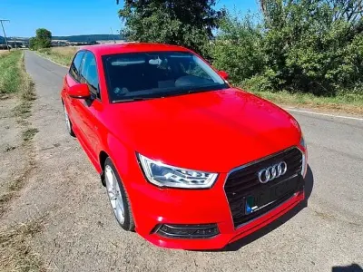 Gebraucht Audi A1 Sportback S-Line 95 PS (69 kW) 2017 Rot Kleinwagen