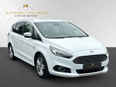 Gebraucht Ford S-MAX Titanium 179 PS (131 kW) 2017 Weiß Van / Kleinbus