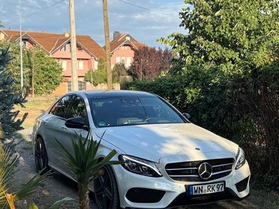 Gebraucht Mercedes C400 333 PS (244 kW) 2018 Weiß Limousine