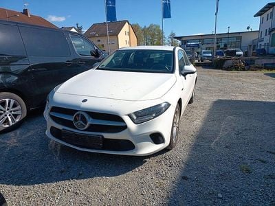 Second-hand Mercedes A250 160 CP (117 kW) 2020 Alb Berlinǎ