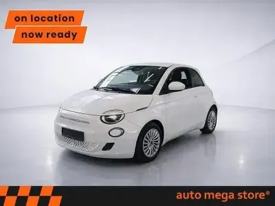 Gebraucht Fiat 500e 69 kW (95 PS) 2023 Colore esterno (arktis weiß) Limousine