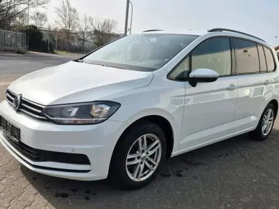 Gebraucht VW Touran 110 PS (80 kW) 2015 Weiß Van / Kleinbus