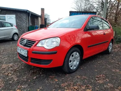 Gebraucht VW Polo Trendline 60 PS (44 kW) 2008 Rot Limousine