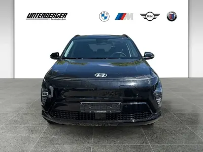 Neu Hyundai Kona Trend 99 kW (135 PS) 2026 Abyss black SUV