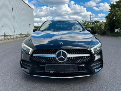 Gebraucht Mercedes A200 150 PS (110 kW) 2021 Schwarz Limousine
