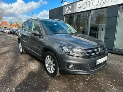 Gebraucht VW Tiguan Sportline 110 PS (80 kW) 2015 Grau SUV