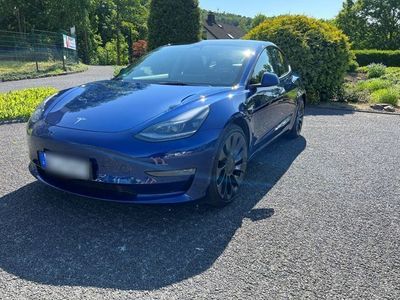 gebraucht Tesla Model 3 Perfomance Blau 3,2s 0-100Km/h 513PS (MwStausweisb)