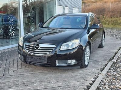 Gebraucht Opel Insignia Cosmo 260 PS (191 kW) 2009 Schwarz Kombi