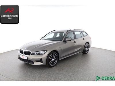 BMW 330e