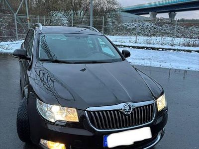 Gebraucht Skoda Superb 200 PS (147 kW) 2012 Braun Kombi