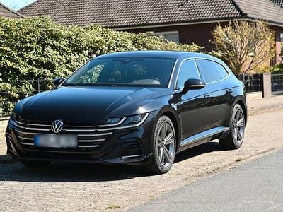 Second-hand VW Arteon R-line 150 CP (110 kW) 2022 Negru Break