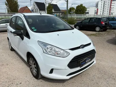 Gebraucht Ford B-MAX Ambiente 90 PS (66 kW) 2014 Weiß Van / Kleinbus