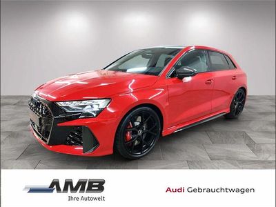Neu Audi RS3 Sport 400 PS (294 kW) 2025 Rot Limousine