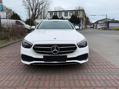 Gebraucht Mercedes E300 306 PS (225 kW) 2021 Weiß Kombi