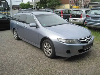 Gebraucht Honda Accord Sport 140 PS (102 kW) 2006 Bluish silver m. Kombi
